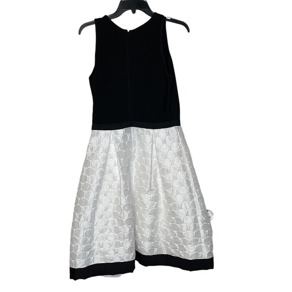 Carmen Marc Valvo Colorblock Fit & Flare Dress White Polka Dot Skirt Women 6 NWT - Picture 8 of 8